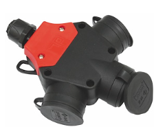 Mehrfachsteckdose 3-v 1-fas IP44